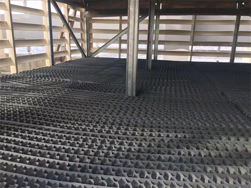 冷卻塔水溫對制冷機組的影響,冷卻塔水溫與環境溫度差多少