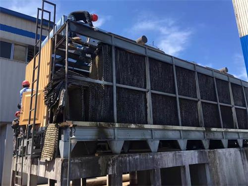 如何趕走閉式冷卻塔的噪音?為什么要定期清洗？(怎么清理閉式冷卻塔)