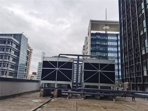 方形橫流式低噪聲冷卻塔優勢特點有哪些？(方形橫流式冷卻塔)